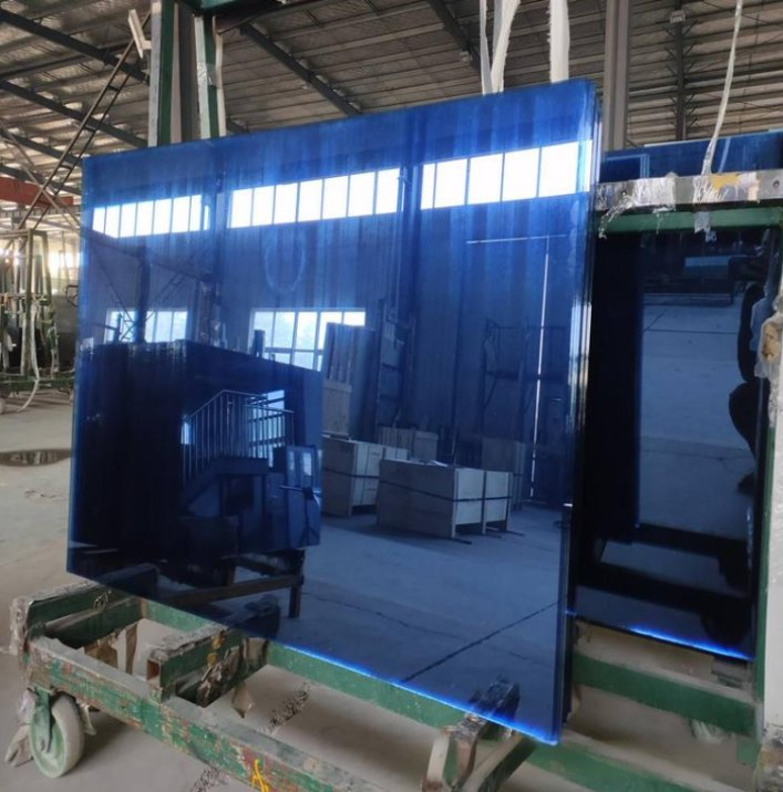Dark Blue Reflective Glass /Tinted Reflective Glass for Commercial Building