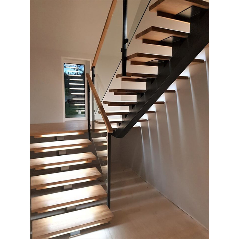 Custom Indoor Mono Stringer Central Beam Staircase