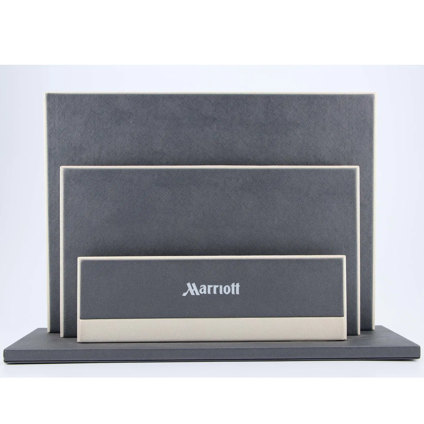 Luxury Leather Tray Directory Folder Tissue Box Notepad Desk Pad Remote Holderindoor Trash Candustbin Hotel Supplies Amenities