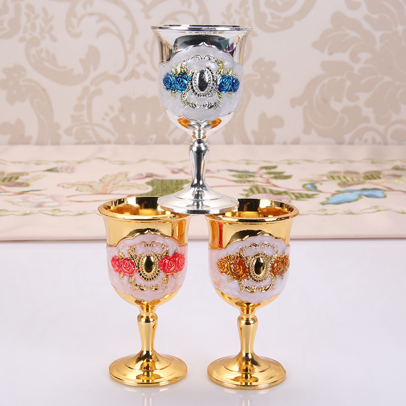 Exquisite Vintage Retro Drinkware Goblet European-Style Liquor Cups 30ml Small Wine Cup