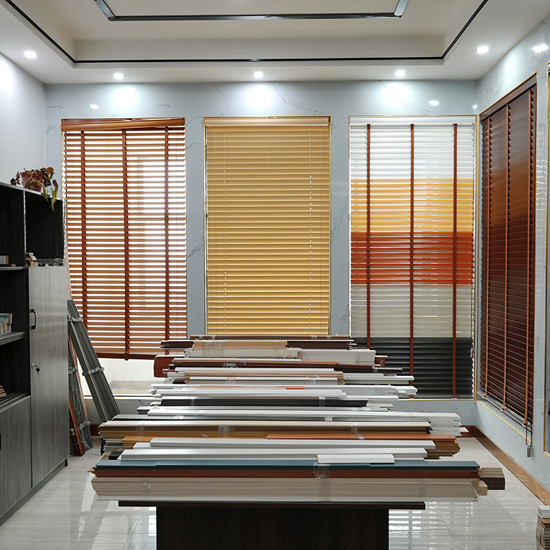 Factory Directly Manufacture 3.5 ''slats PVC Window Vertical Blinds 96'' Wide