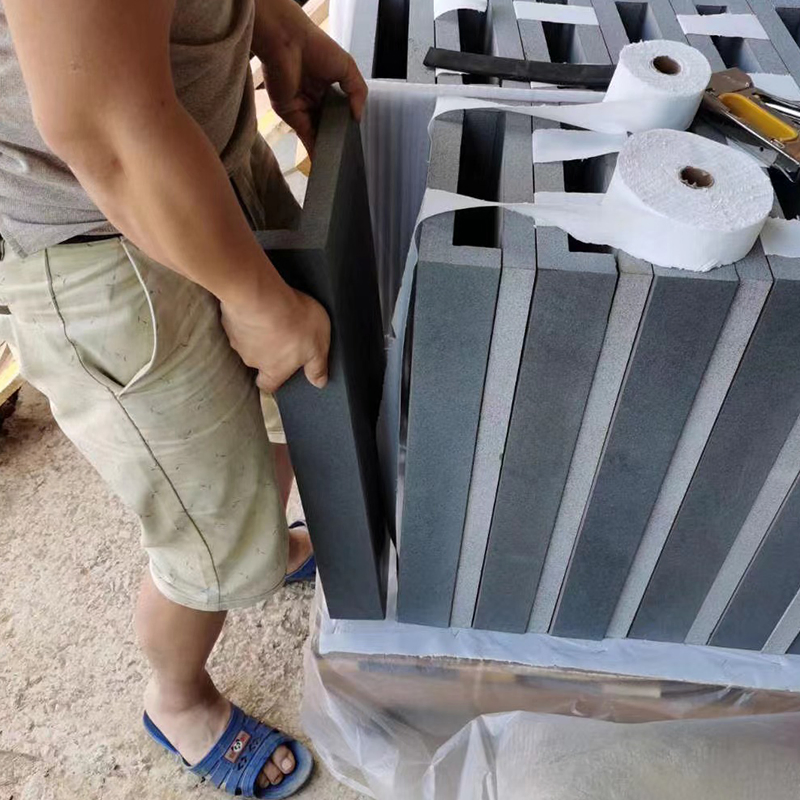 Hainan Black/Grey Basalt Bluestone Volcanic/Lava Stone Honed for Swimming Pool Coping/Paving Tiles