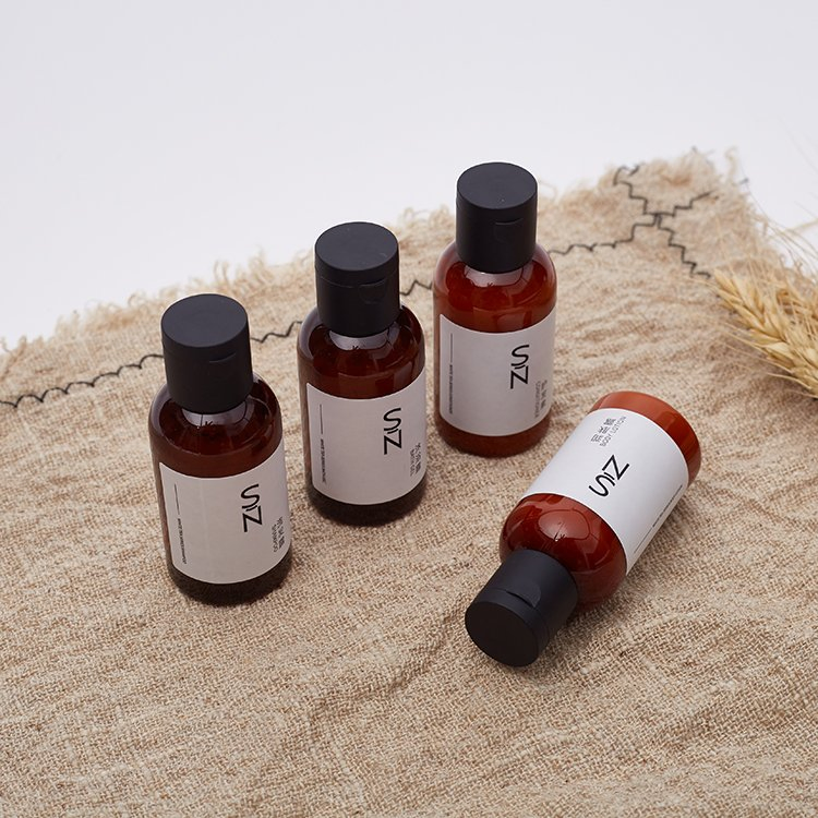 Cheap Custom Private Label 40ml Mini Disposable Hotel Supplies Body Lotion Shampoo and Conditioner Toiletries Set