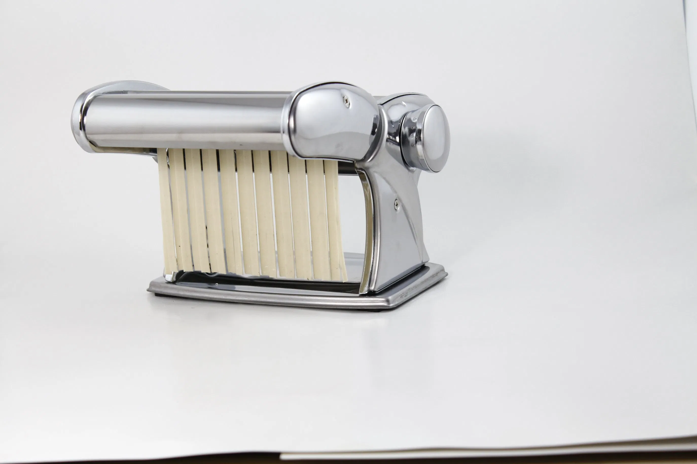 Manual Streamline Noodle Making Machine for Spaghetti and Fettuccine