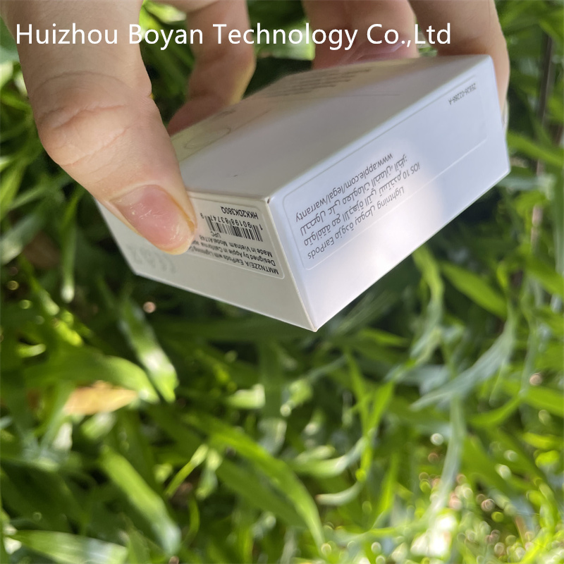 Наушники Earpods с разъемом Lightning