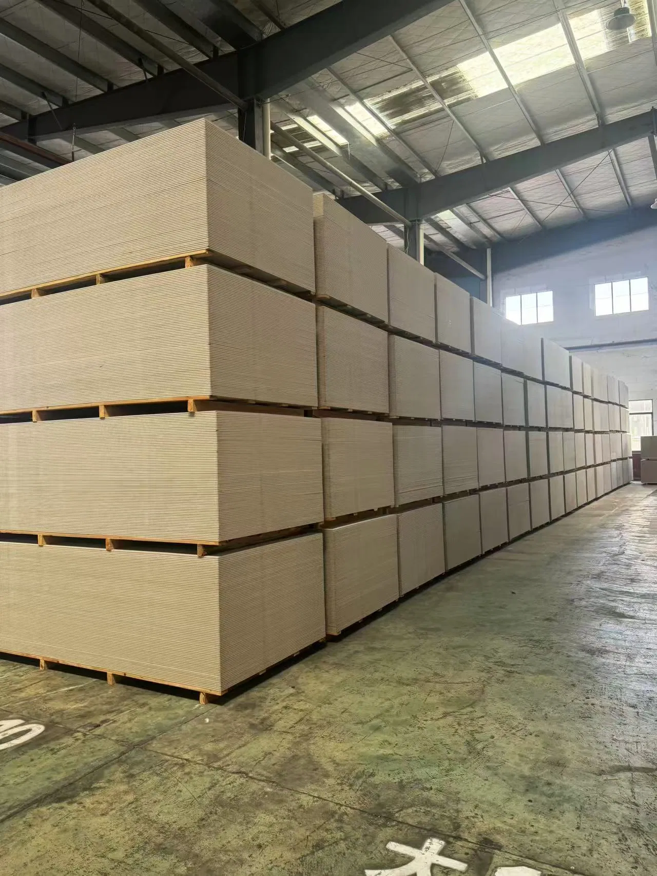 Factory Wholesale 12.5mm Anti-Vibration Machine Room Panel Vibration-Damping Calcium Silicate Board