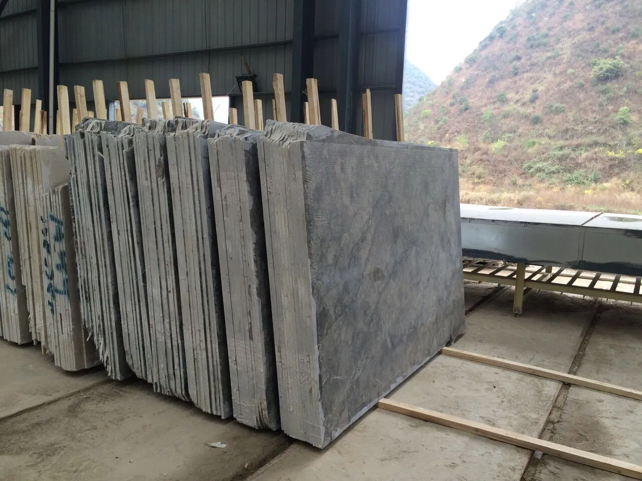 Cheap Price Grey Marble Floor Tiles Slabs