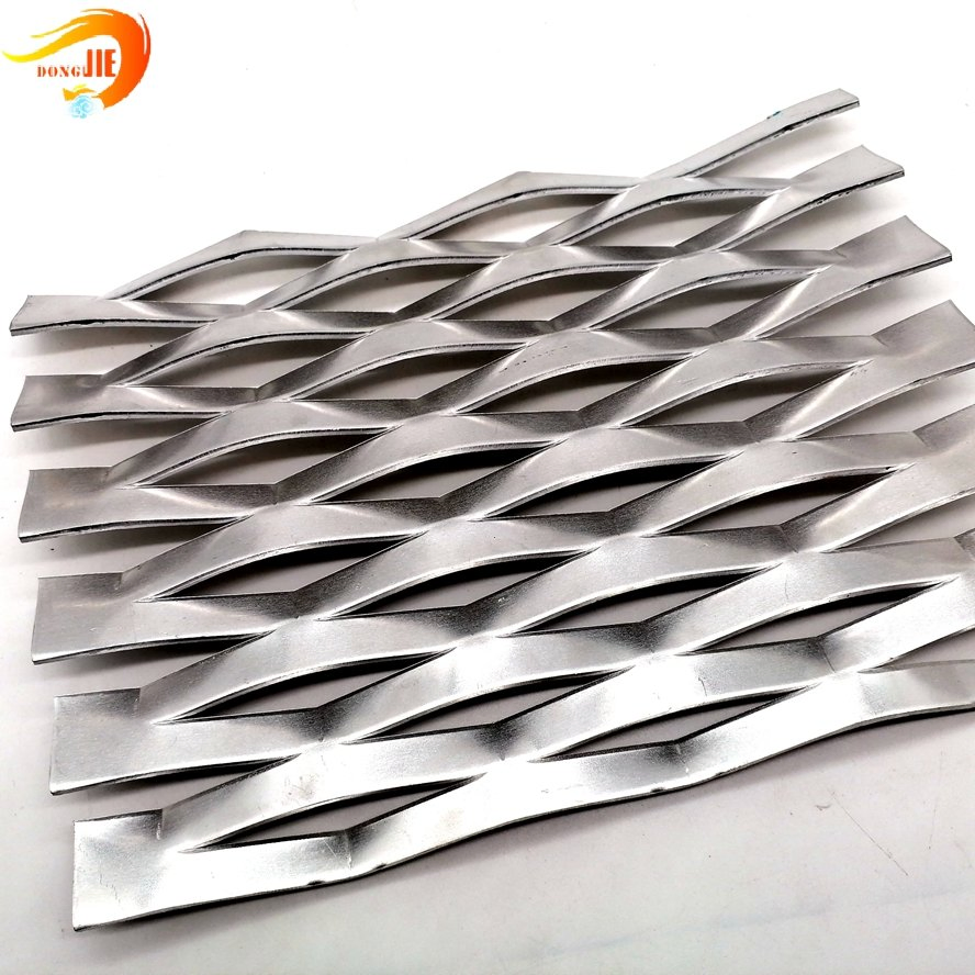 Durable Diamond Pattern Expanded Metal Mesh for Privacy Fencing