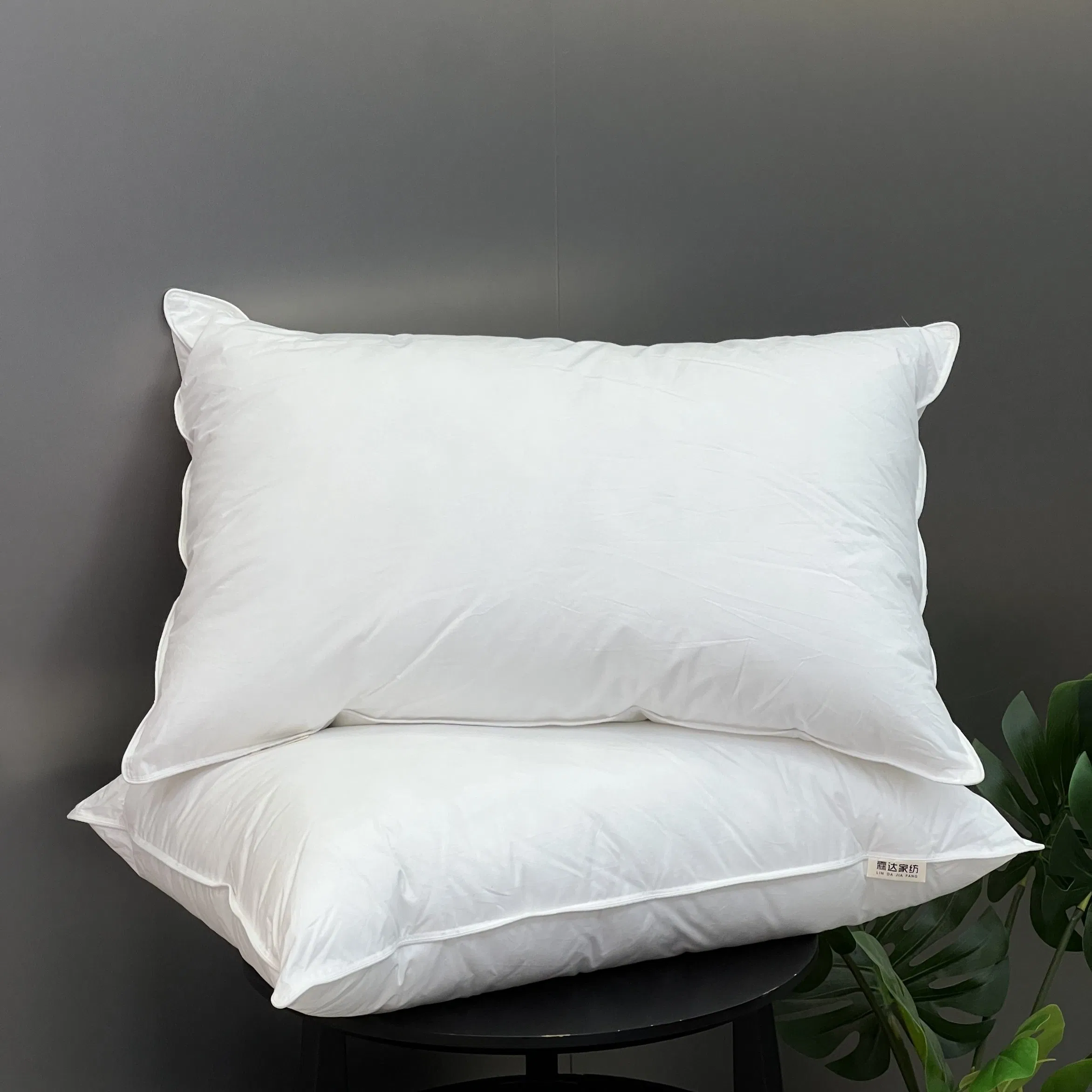 Comfortable Standard Size Bedding Pillows Home Hotel Bed Polyester Pillows