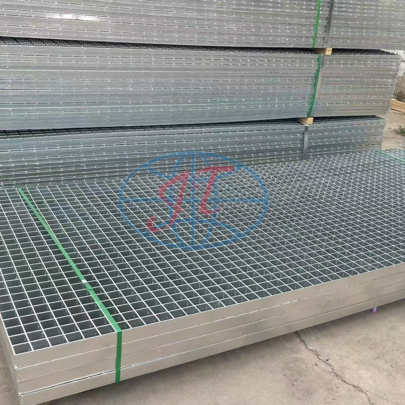 High Quality Modern Style Stainless Steel Grating Hot Dipped Galvanized Serrated Outdoor Drain Cover High Strength for Building