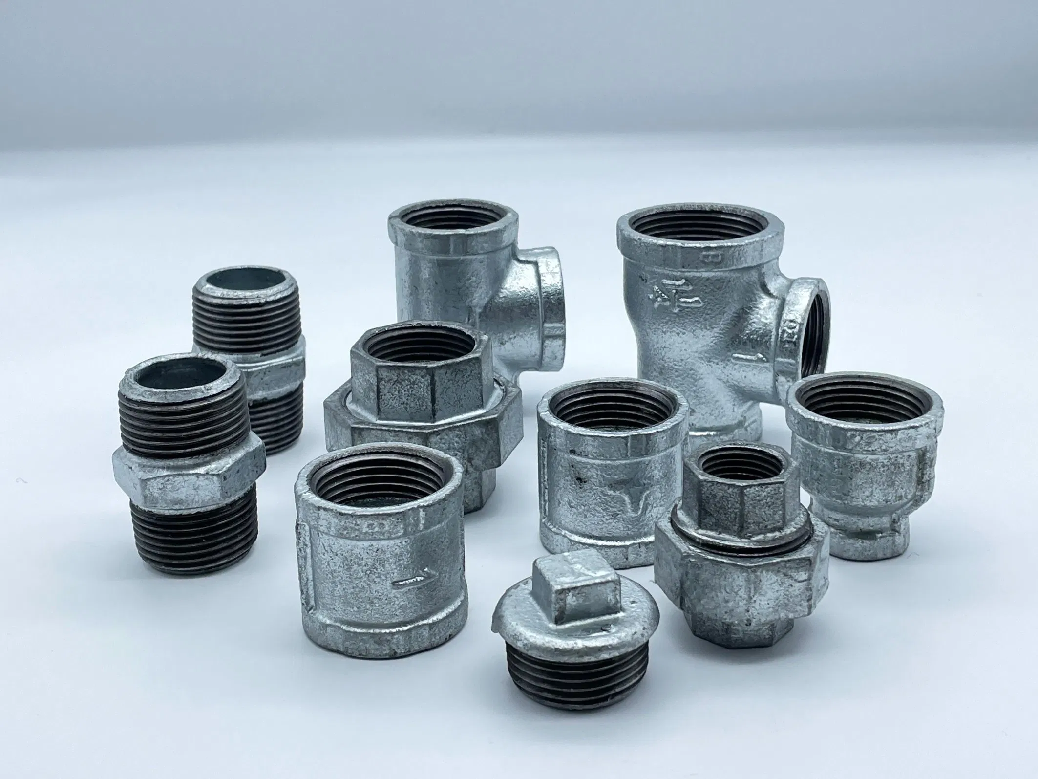 Kanaifu Malleable Galvanized Iron Coupling Tee Cross Elbow Coupling Pipe Fitting for Water System