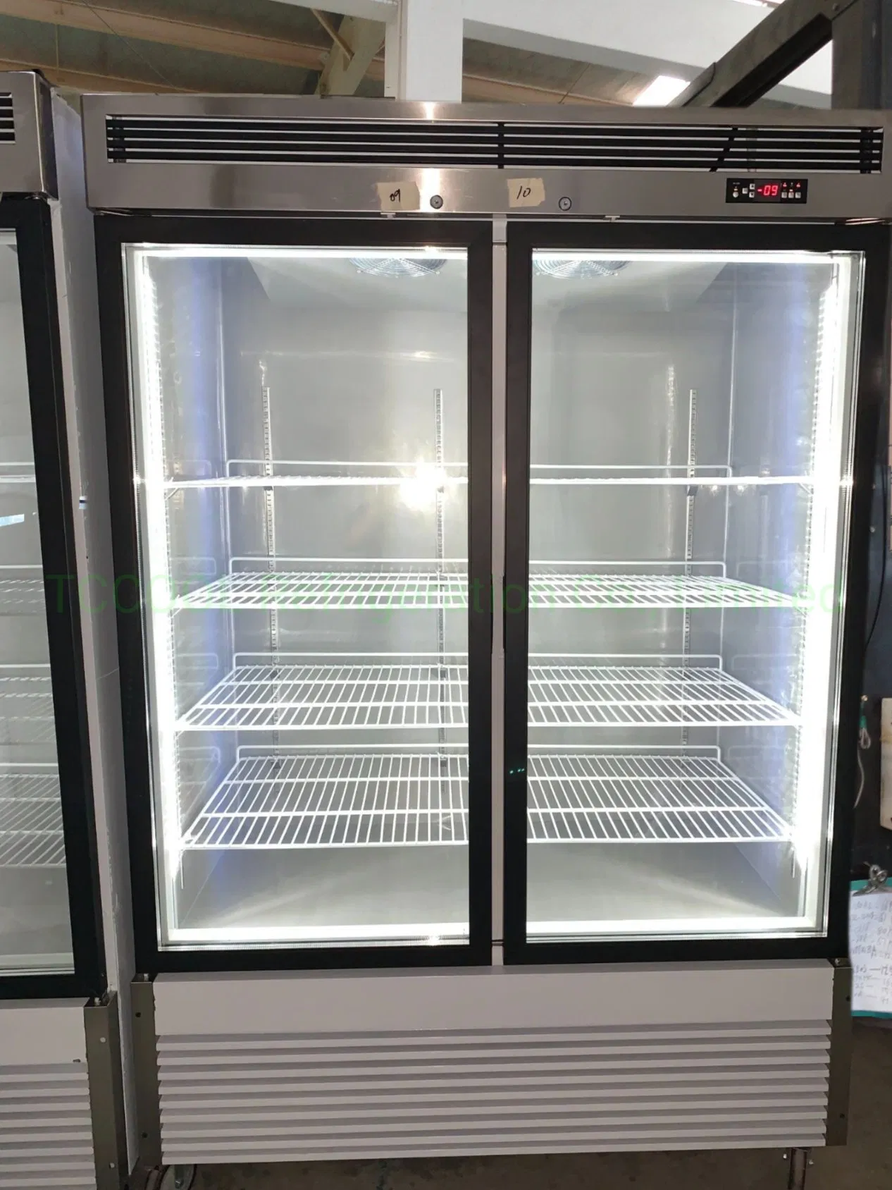 2024 Catering Solutions Double Glass Door Stainless Steel Freezer with Bottom-Mounted Compressor