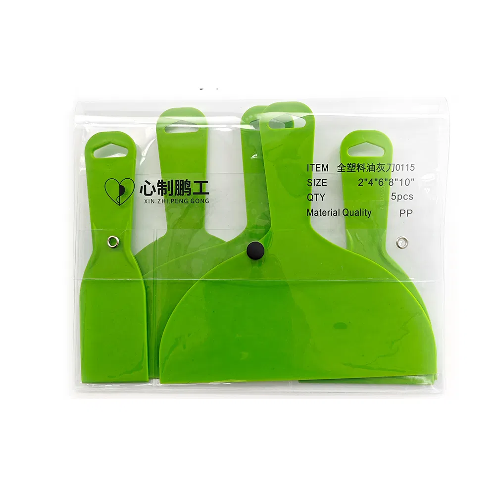 Versatile Putty Knife for Seamless Wallpaper Installation and Repairs