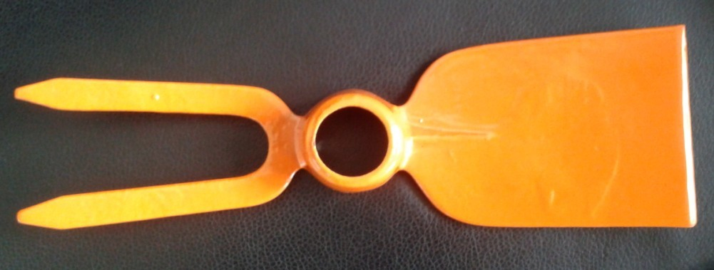 China Best Quality Fork Hoe - Steel and Wood Handle for Garden & Farm Tool