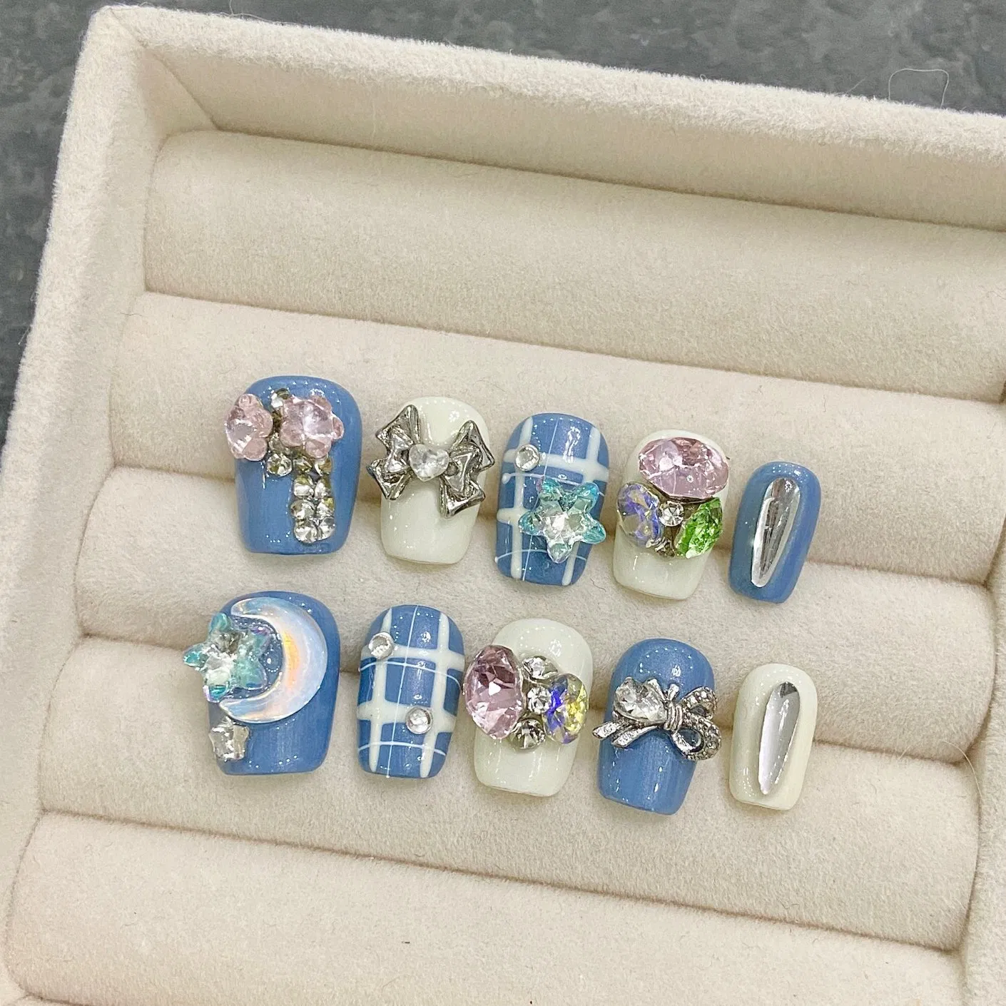 Luxury Acrylic False Nail Tips Short Fake Nail Sticker Manicure Supplies