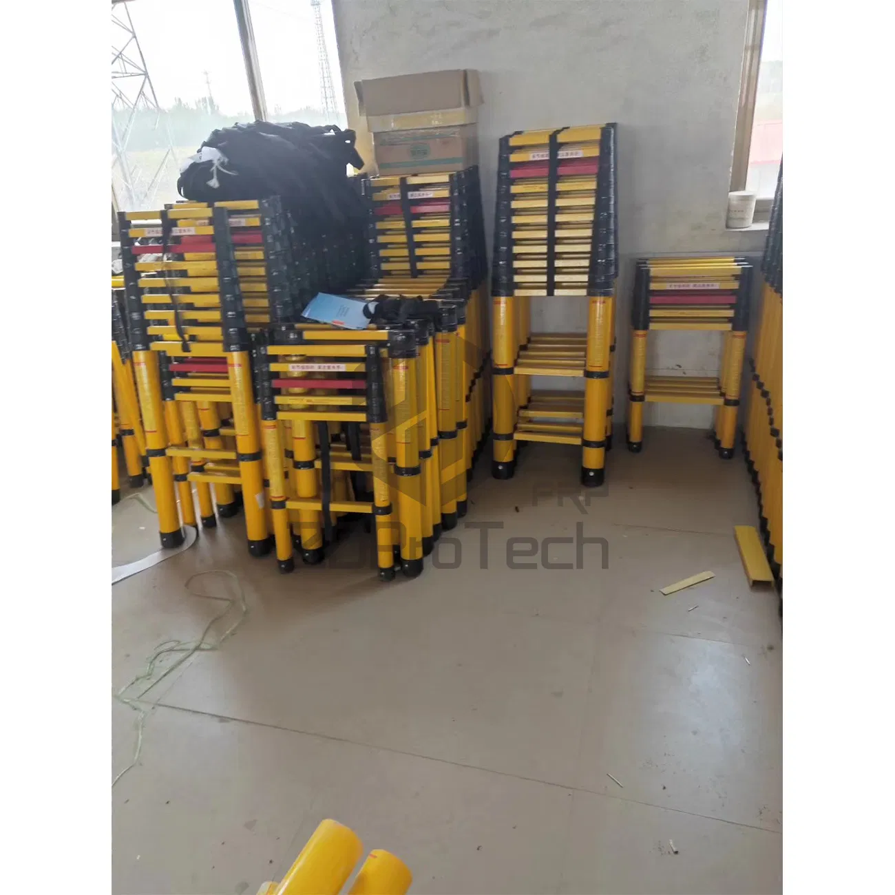 Holiday Special Offers 2023 Best Selling 5m Fiberglass Telescopic Ladder Extension Ladder