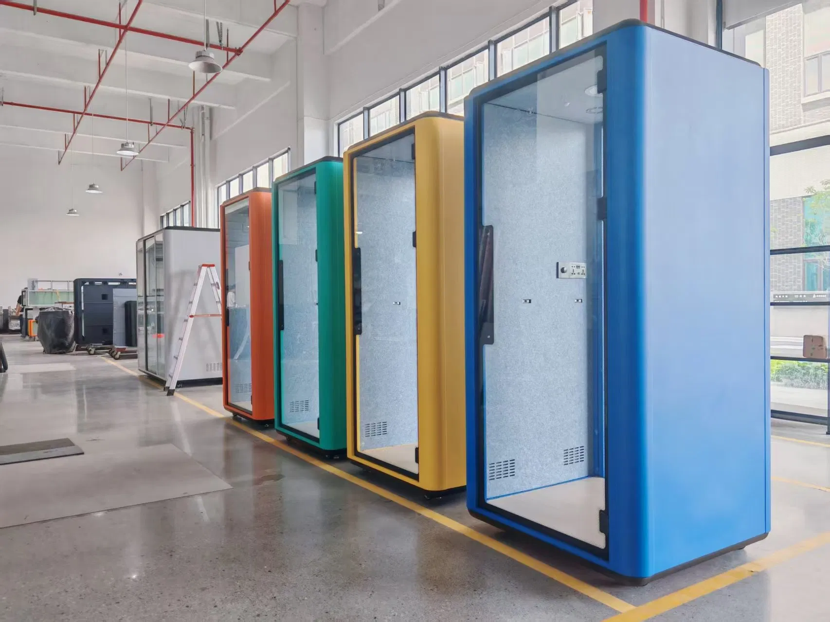 Ventilated Soundproof Phone Pod for Office Building Phone Booth