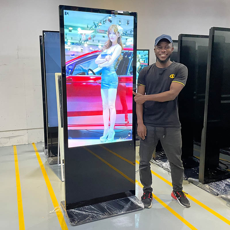 Вертикальный киоск для цифровой рекламы на Android