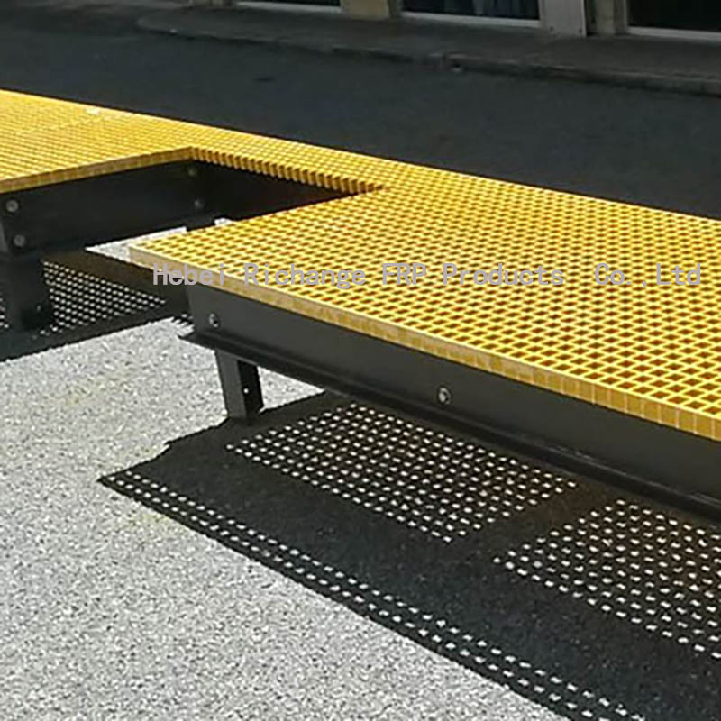 FRP Grating Plastic Rain Proof Fiberglass Grating Sturdy and Durable