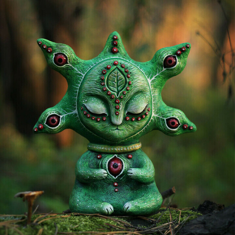 Alien Statue Garden Home Indooroutdoor Decor Cartoon Alien Ornament Fantasy World Three-Eye Resin Ornaments Figurine Decoracions