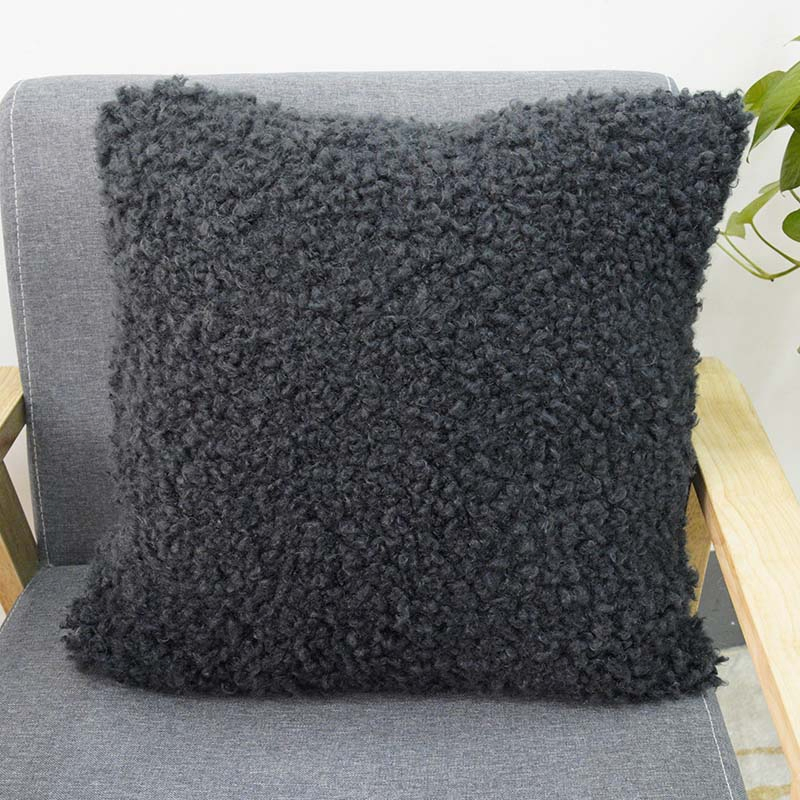 Polyester Teddy Fur Cushion of Sofa Pillowcase Seat Cover Travel Pillow
