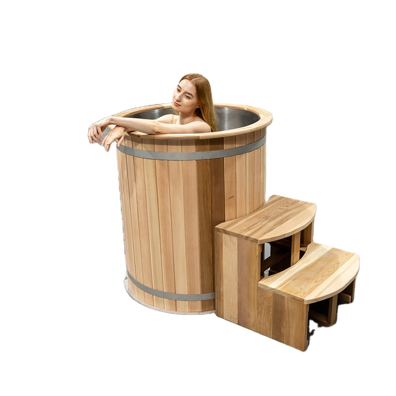 Моржевание в домашних условиях: ледяная ванна SMT-3