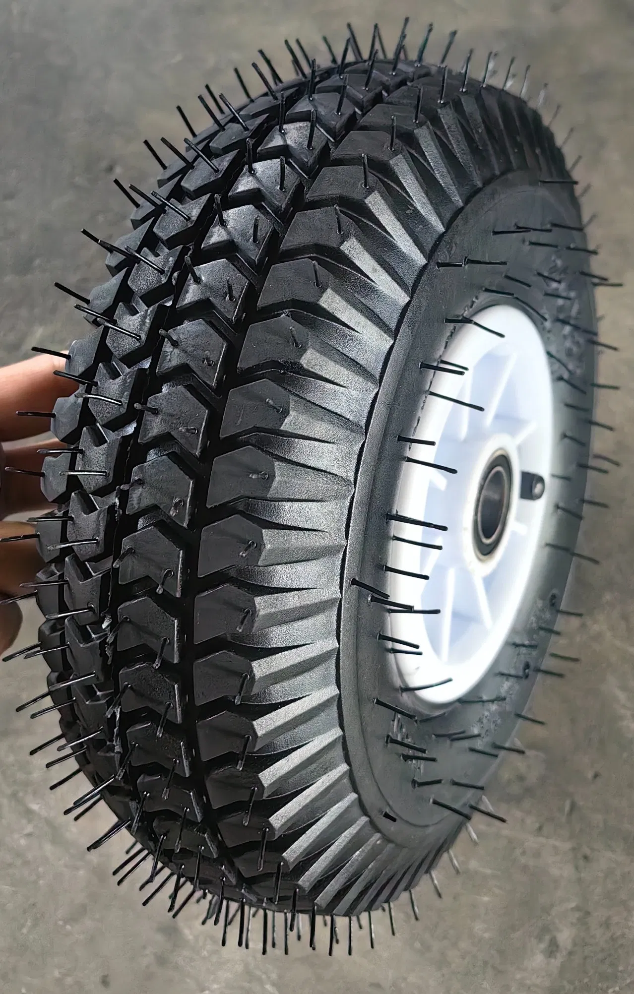 10 Inch Pneumatic Wheel 300-4 Wheelbarrow/Tool Cart/Garden Trailer Tire and Rim