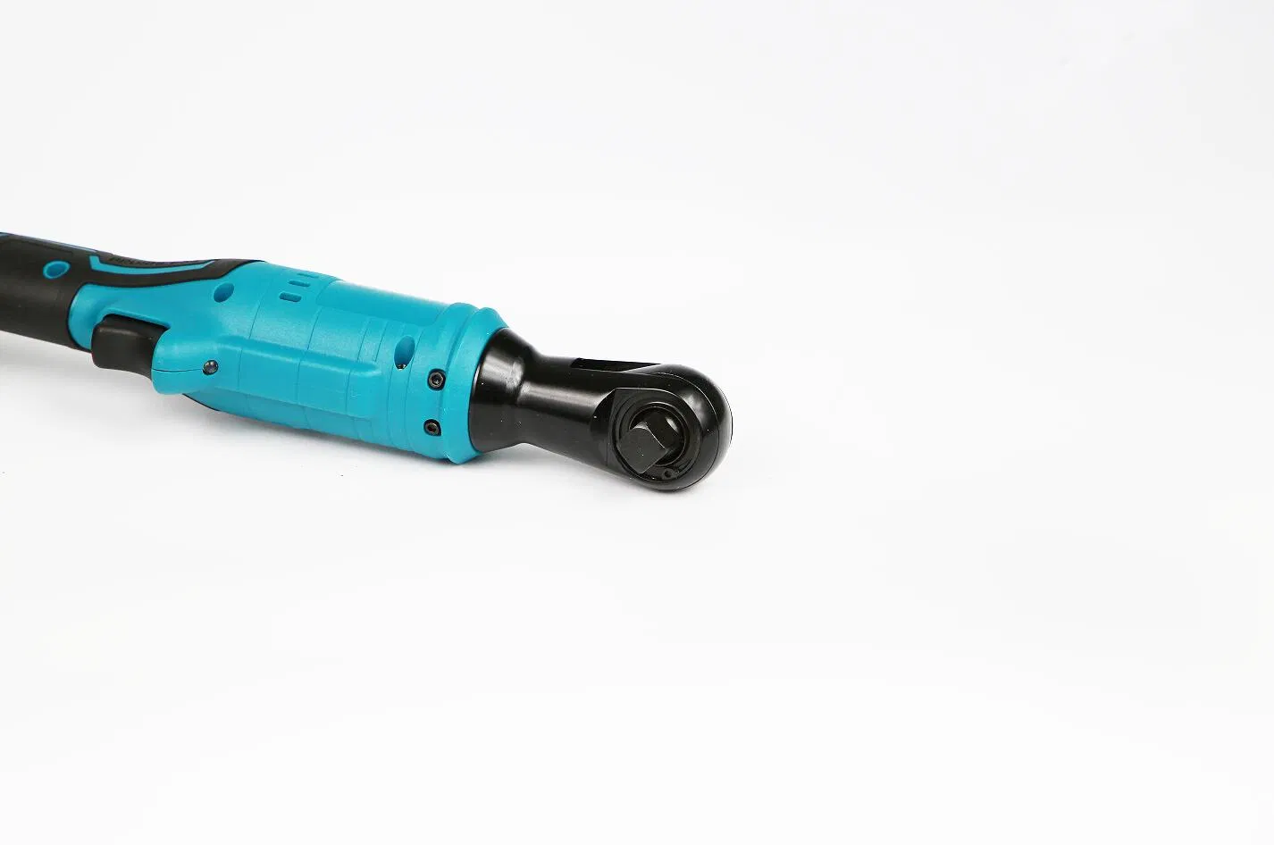 Беспроводной аккумуляторный гайковерт-шуруповерт