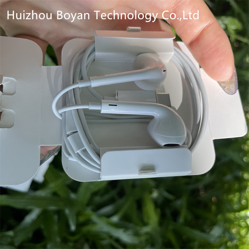 Top Quality Tws Earpods with USB-C Hands-Free in Ear Wholesale