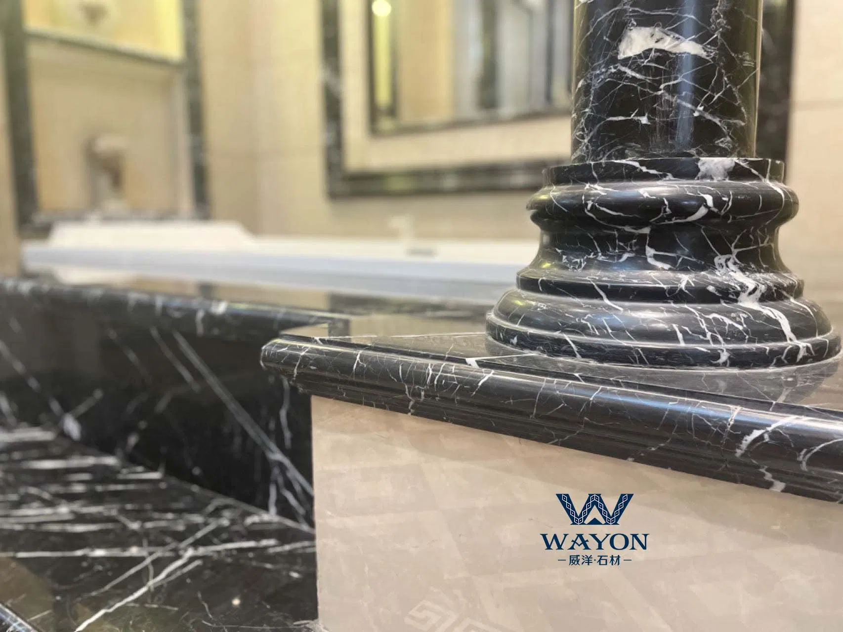 China Carrara Cheap/Natural/Stone White Marble Slabs Apartment Interior/Design Flooring/Walling/Countertop/Stairs /Plates/Water-Jet/Puzzle/Mosaic