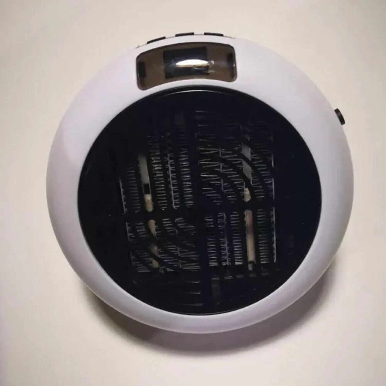 RoHS Approved Electric Heated Towel Racks Heater China Supplier