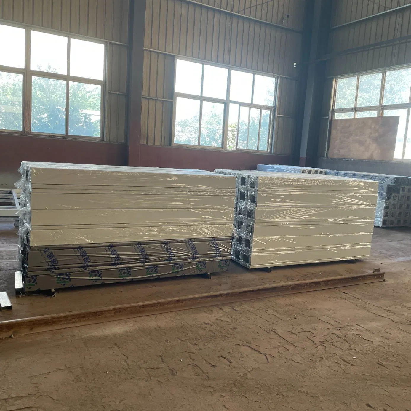 Bulk Custom Modular Prefab Container House with 20-30 Days Fast Production