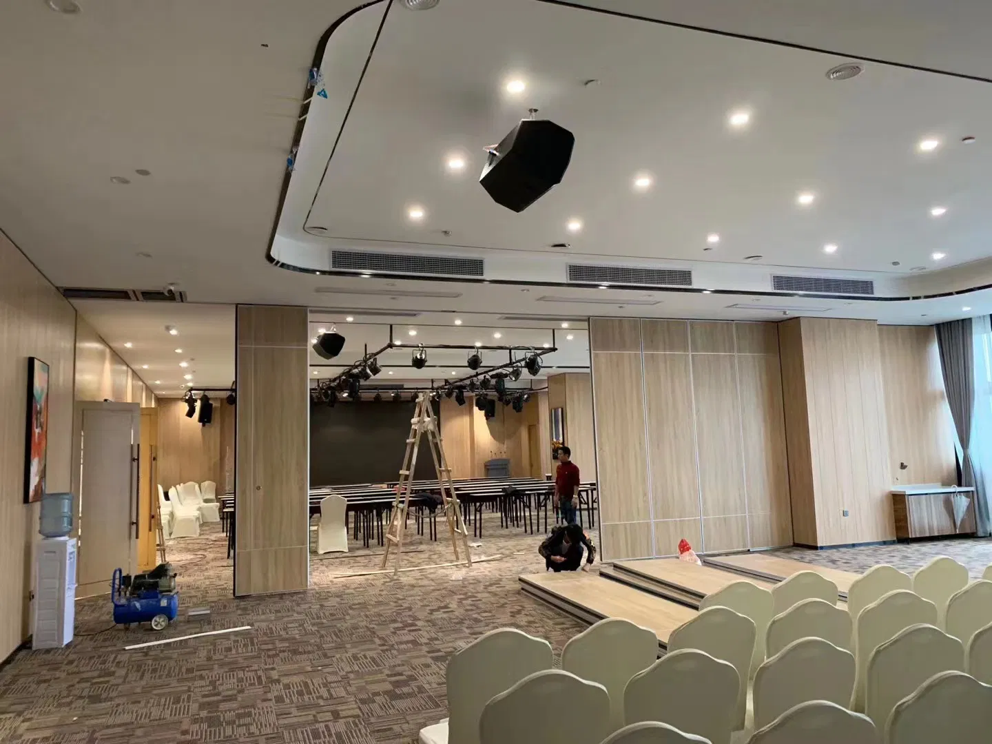 Hotel Meeting Room Operable Movable Sliding Folding Partitions Suppliers Privacy Screen Wooden Partition Screen Room Divider Doorfold Partition Wall