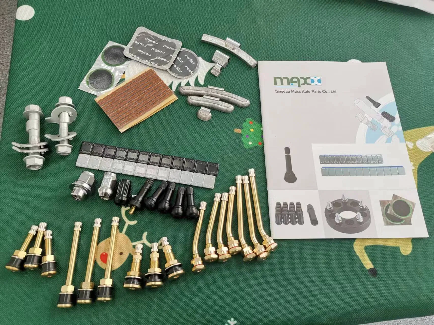 Maxx Tubeless Snap-in Valves TR413AC TR414AC with Colorful Chrome Valve Sleeve