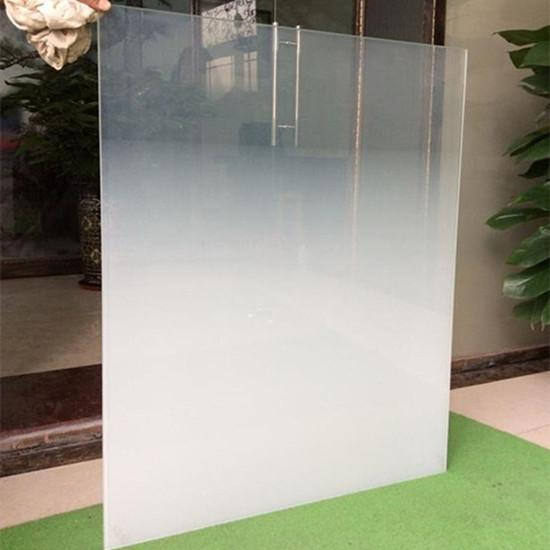 6mm Acid Etched Glass with a Gradient