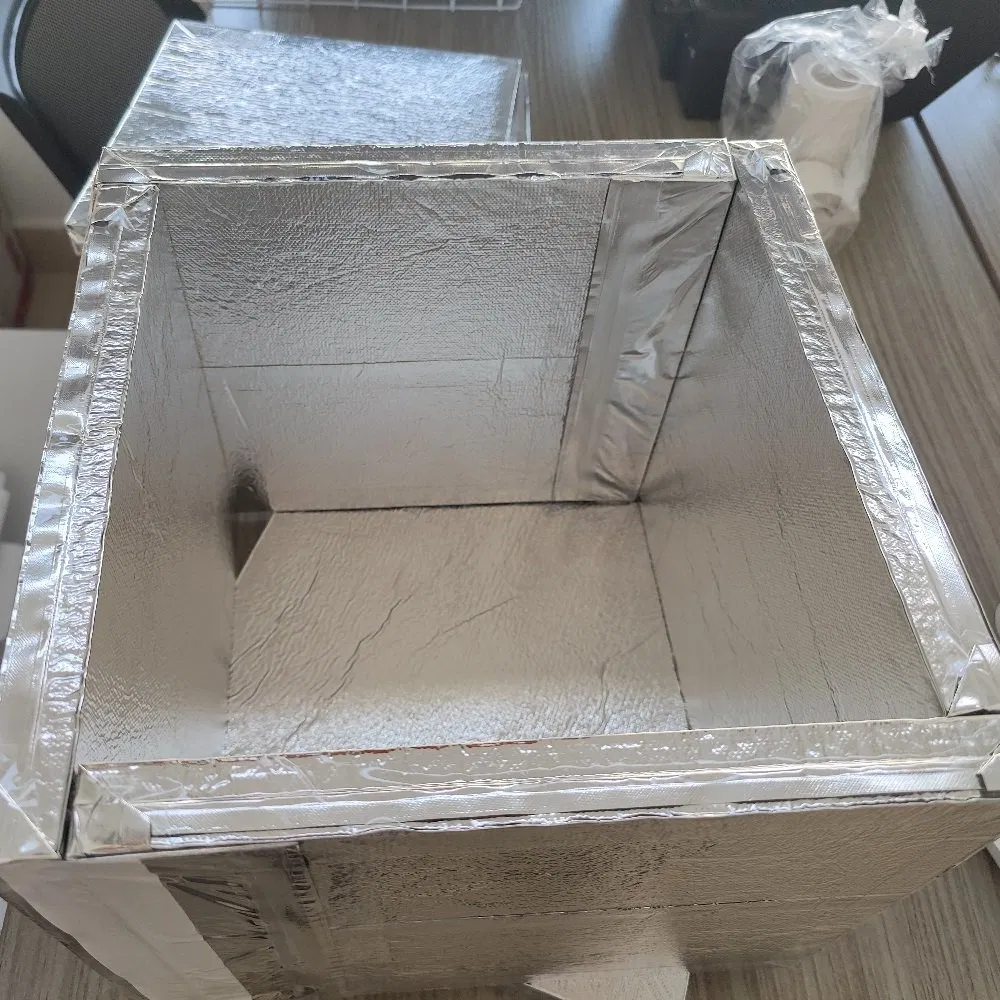 Vacuum Insulation Box for Ice Cream Cold Chain Transportation Shipping Box Pharmaceutical Transportation Maintaining Constant and Stable Temperature
