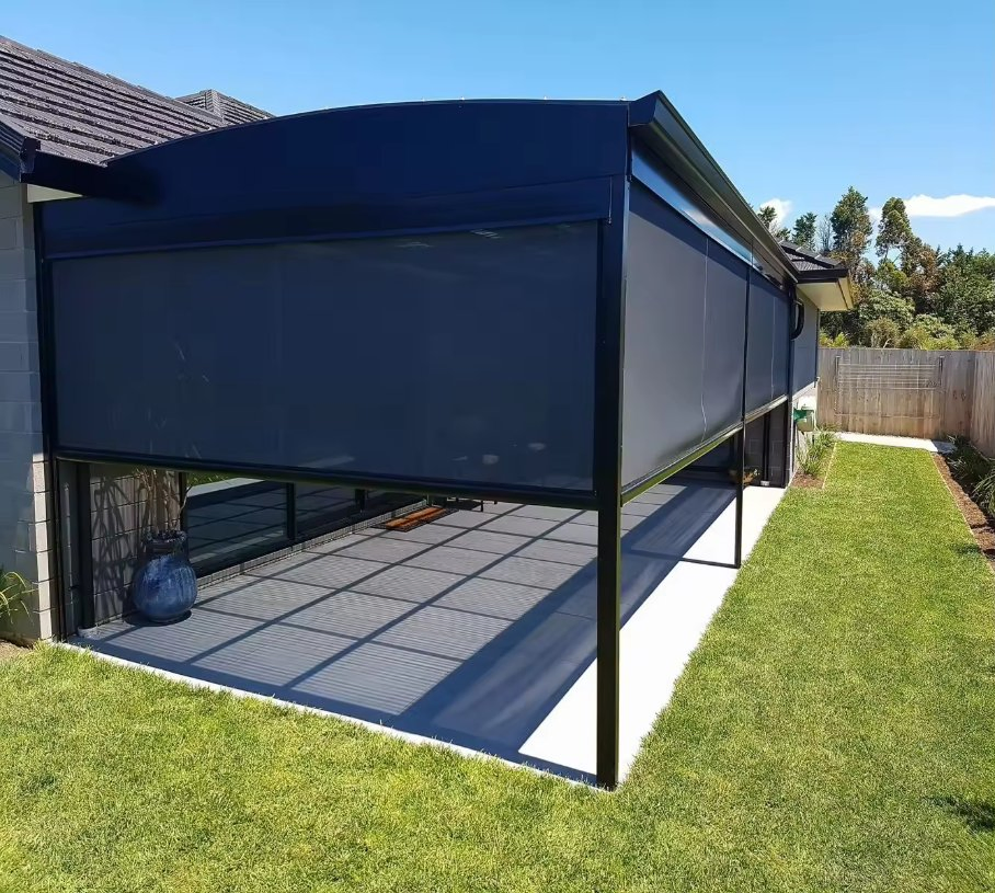 Motorised Outdoor Windproof Patio Roller Awning Blind Privacy Shade Roller Blind for Sun House