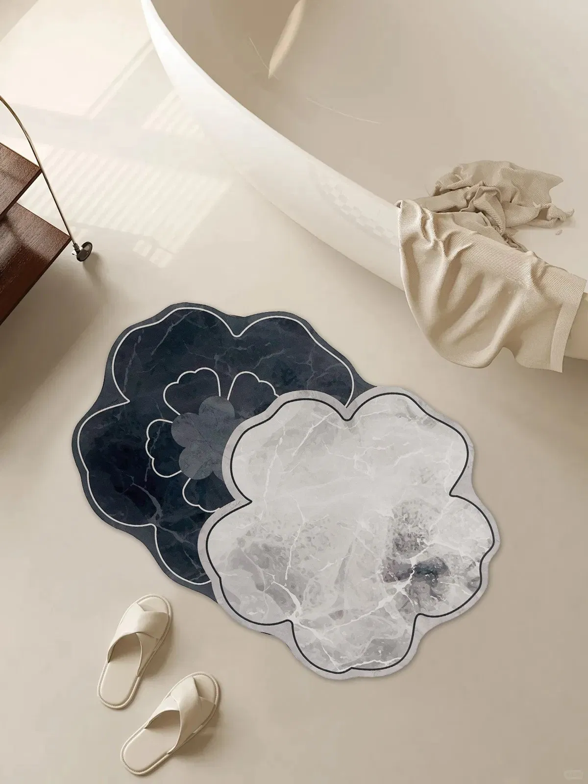 Diatomaceous Bath Mat Diatomaceous Earth Shower Mat Non-Slip Special-Shaped Mat Easy to Clean Lovable Pad