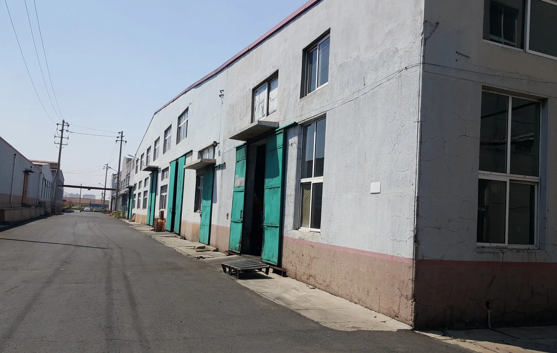 Шина для электровелосипеда 18x2.125