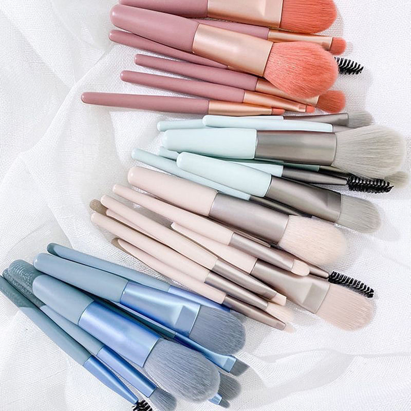 Wholesale Beginner's Small 8 Mini Makeup Brush Kit