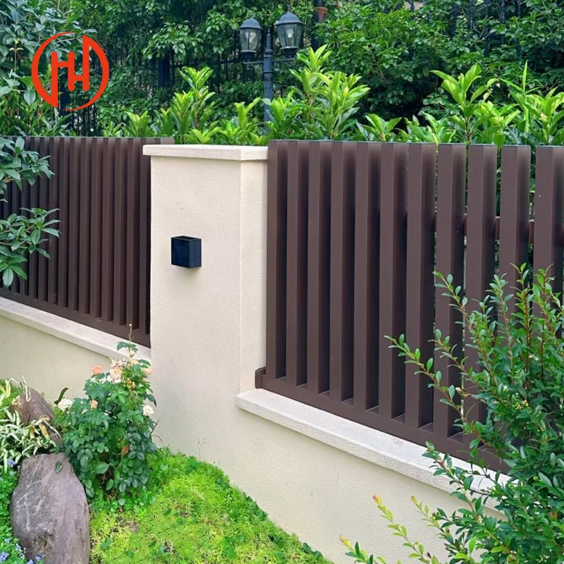 Wholesale Privacy Screens Fence High Quality Ornamental Aluminum Bclcony Louver Fence