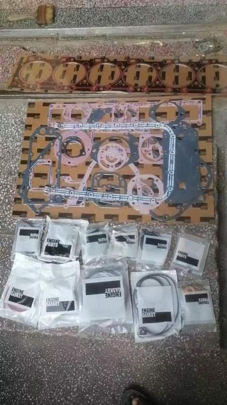 Ремкомплект двигателя HOWO с прокладками и уплотнениями