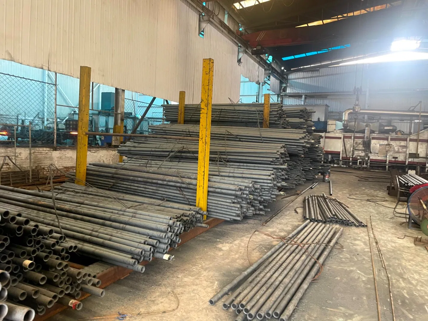 ASTM A335 Alloy Steel Seamless Pipe High Temperature Resistant for Refineries