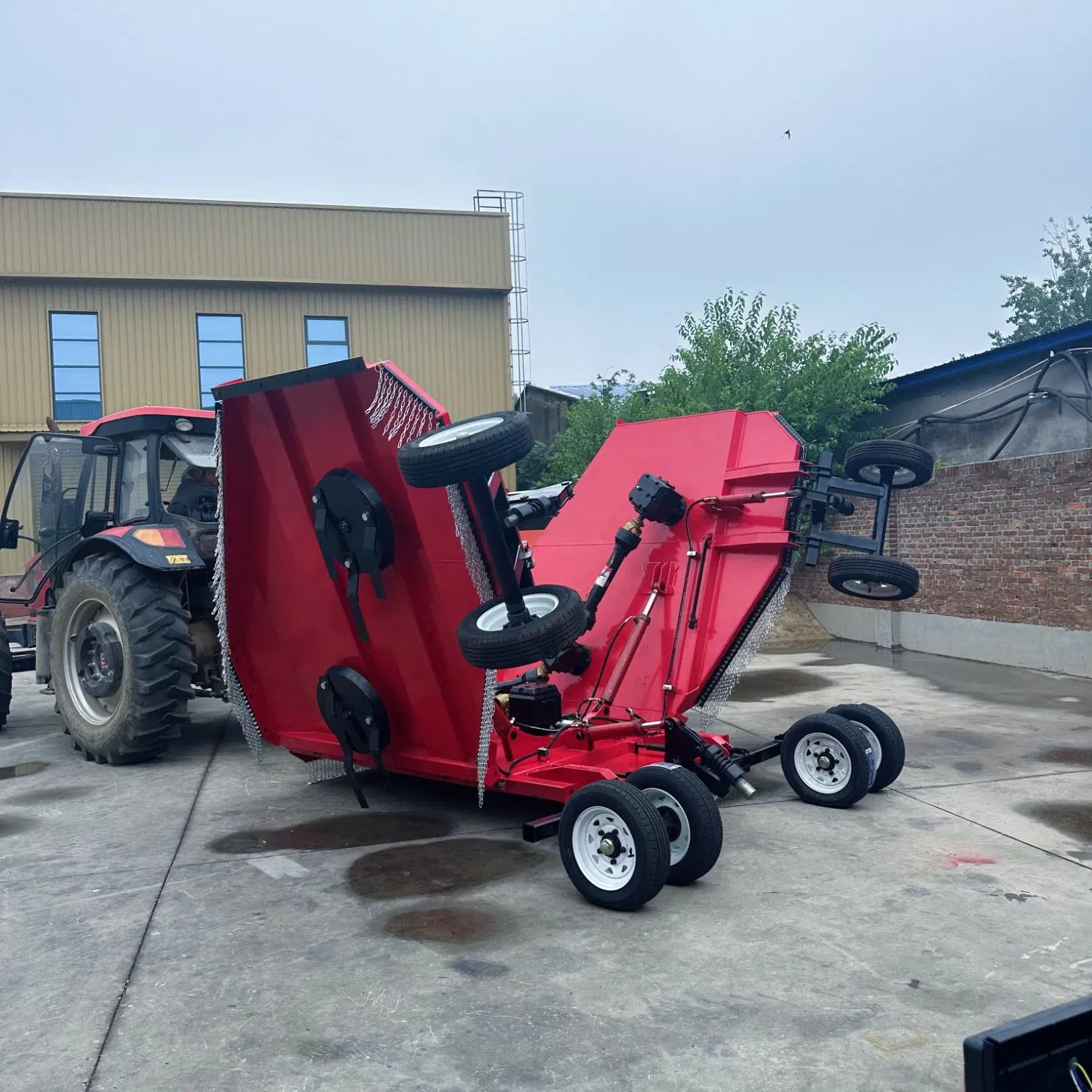 Складная крыльевая газонокосилка 6м для трактора