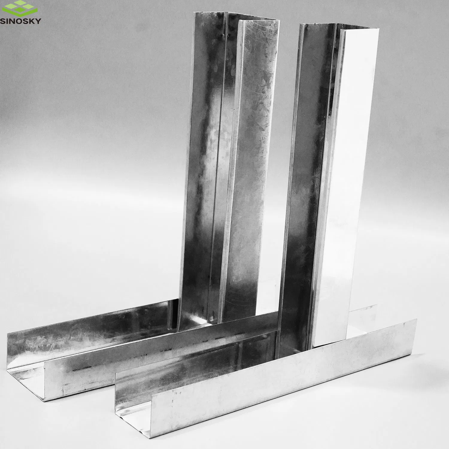 High Quality Light Steel Metal Studs Series/ Big Hole Steel Light Keels for Prefabricated House