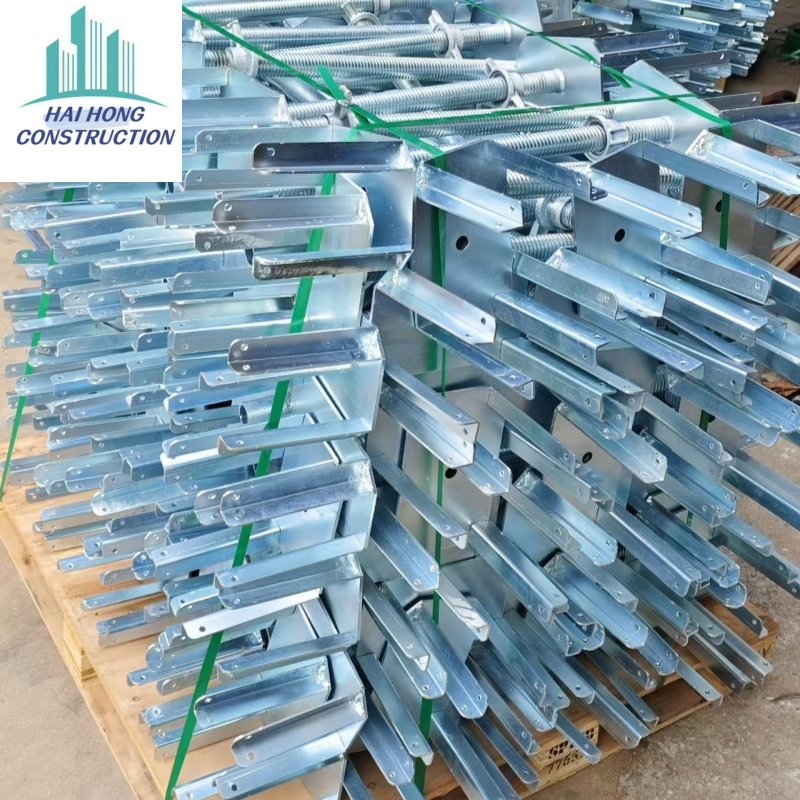 Reliable U-Fork Head for Construction and Support Needs