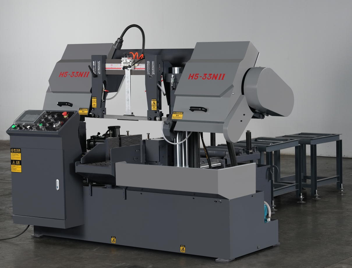 Ленточная пила по металлу автоматическая горизонтальная BS-712N