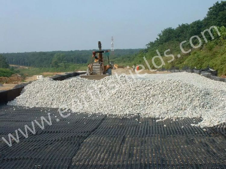 Biaxial Plastic Geogrid for Road High Quality PP Polypropylene Plastic Geogrid