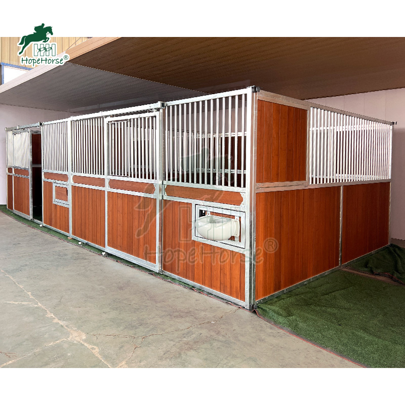 Wooden Horse Stable Box for Equestrian Equipment