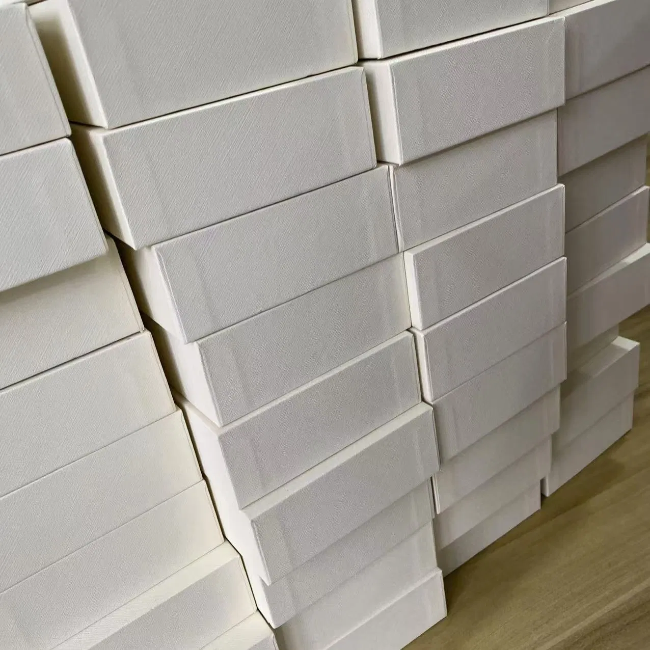 Hots Sale 10000mAh Mini 5 Power Banks Station Custom Logo OEM Gift USB Fast Charging Power Bank From China